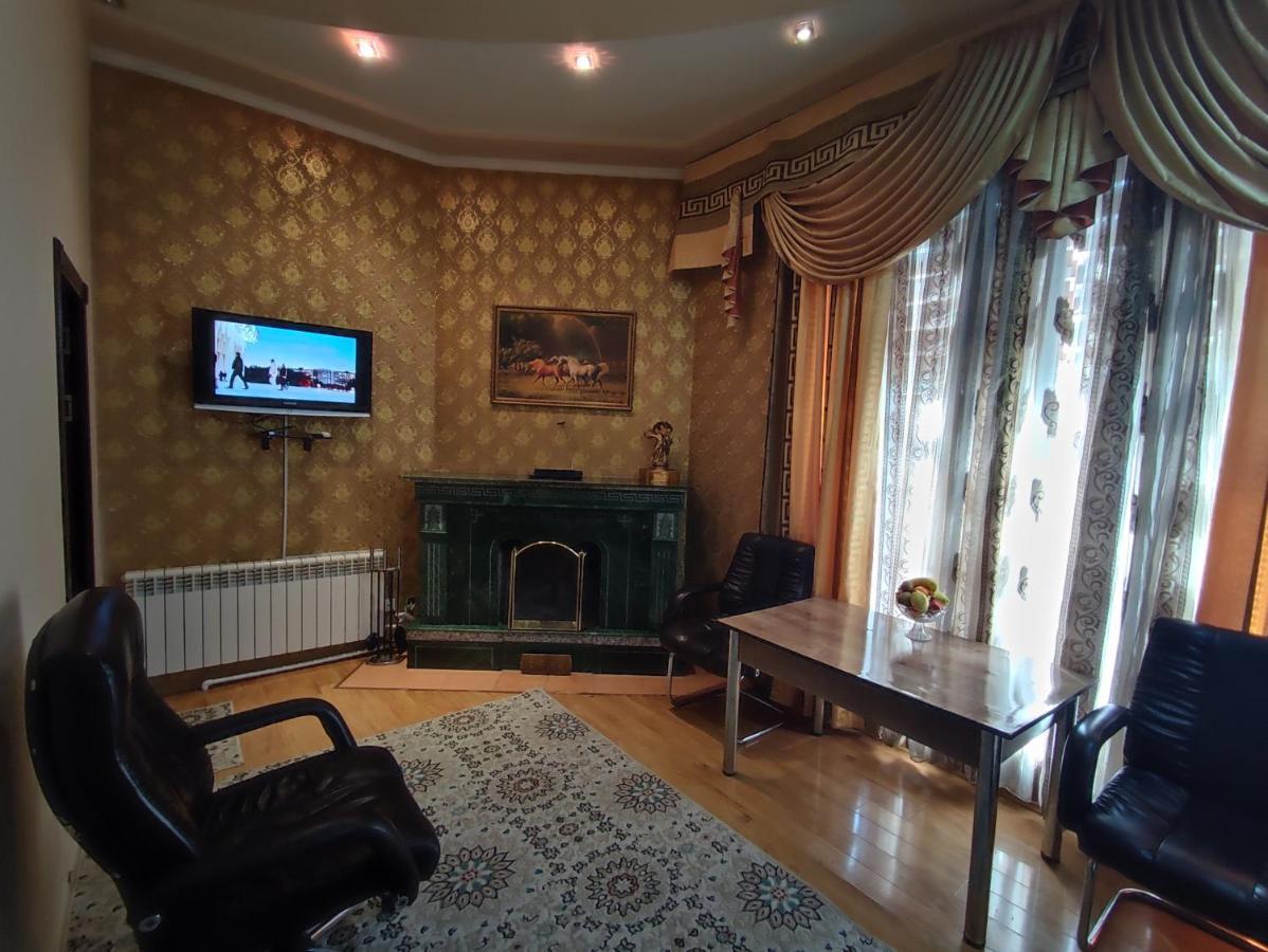 Green House Hotel Bukhara Bagian luar foto