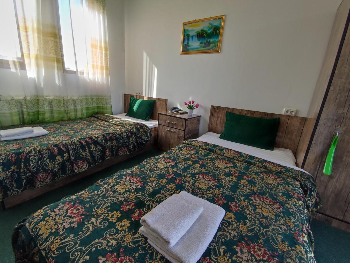 Green House Hotel Bukhara Bagian luar foto